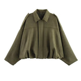 Chaqueta Bomber Oversize de Terciopelo Verde – Elegante y Moderna